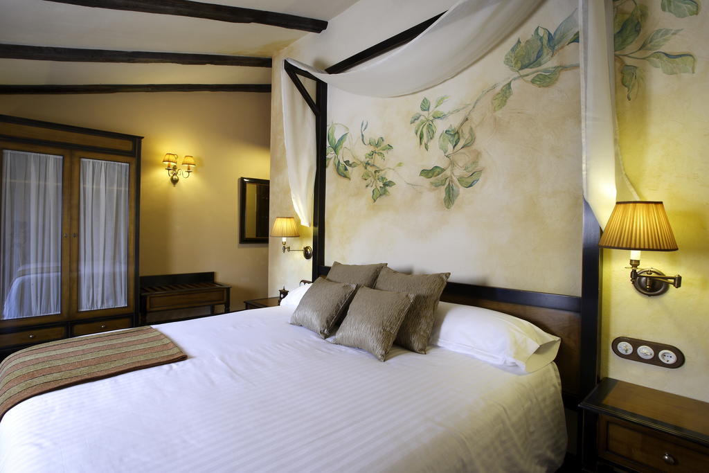 Hotel Rural & Spa Los Anades Abánades Chambre photo